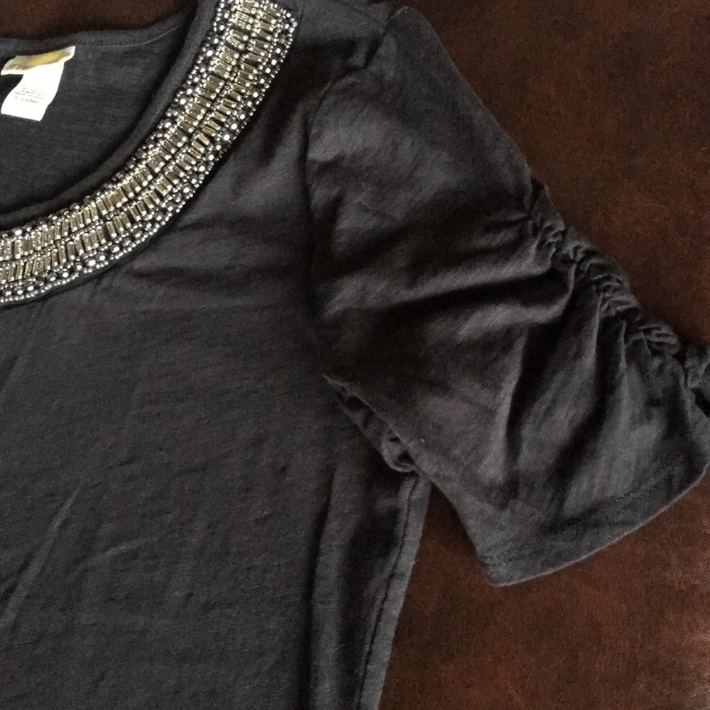 Tru Self Jewel Neckline Top - Picture 6 of 14
